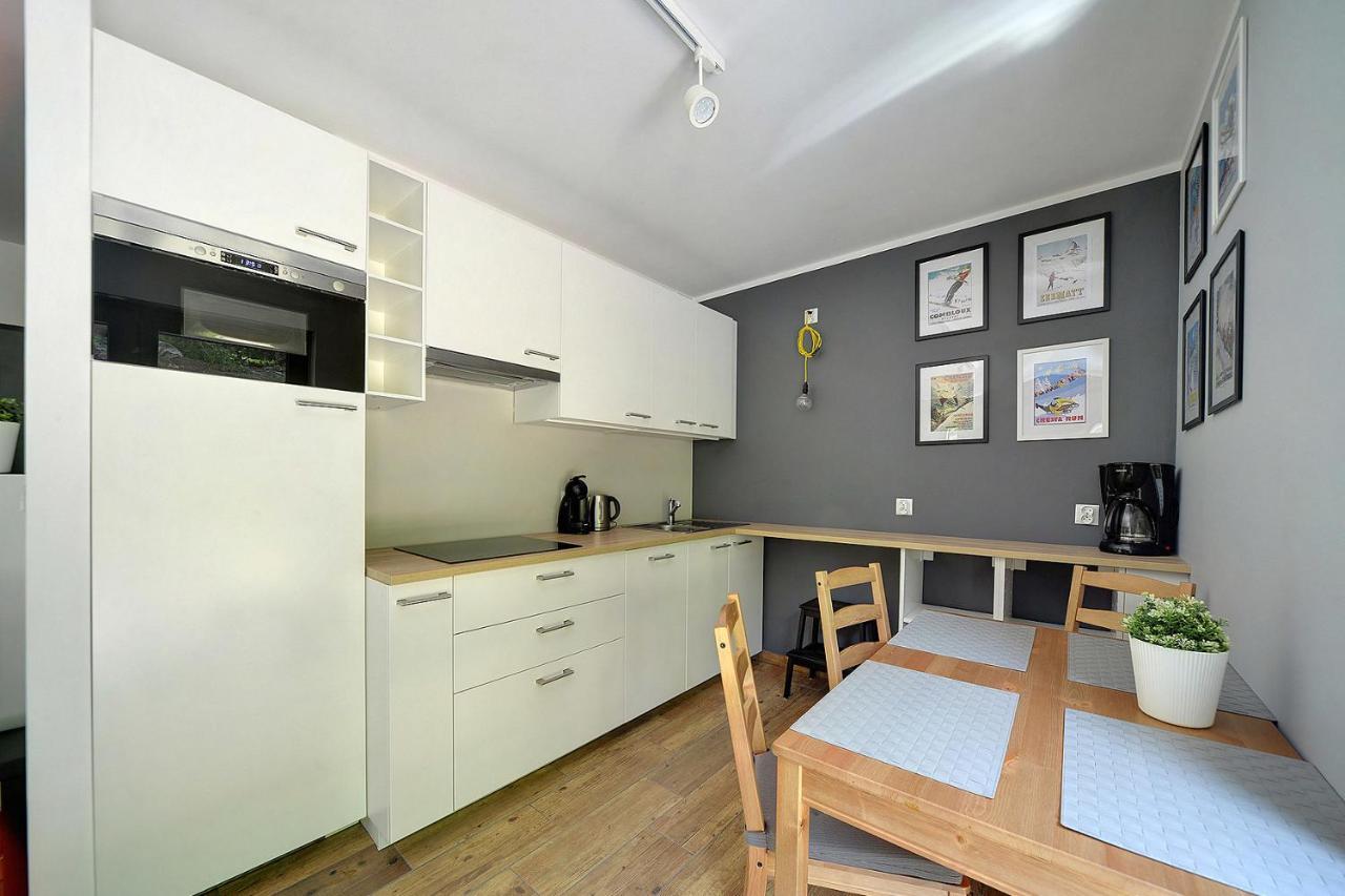 Apartamenty Sun Seasons 24 - Rezydencja Przy Strumyku Karpacz Luaran gambar