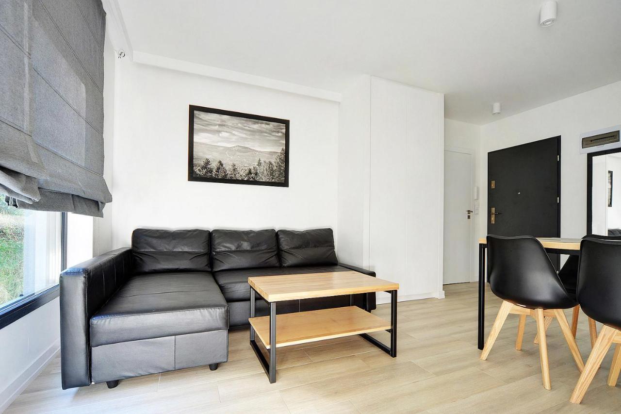 Apartamenty Sun Seasons 24 - Rezydencja Przy Strumyku Karpacz Luaran gambar